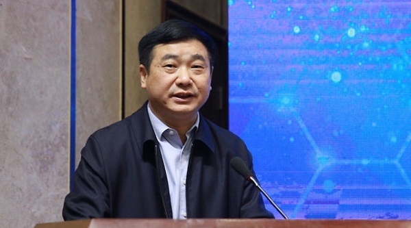 河南省卫健委主任阚全程在开幕式上讲话
